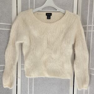 Rabbit The Limited Cream Crew Neck Sweater